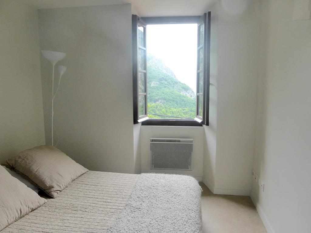 Fontana De Medge Apartment Saorge Luaran gambar